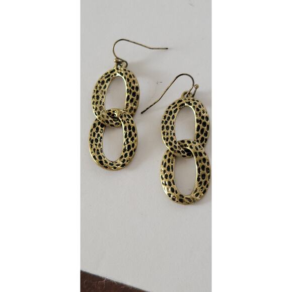 Vintage Avon Linked Oval Dangle Earrings - Picture 4 of 14